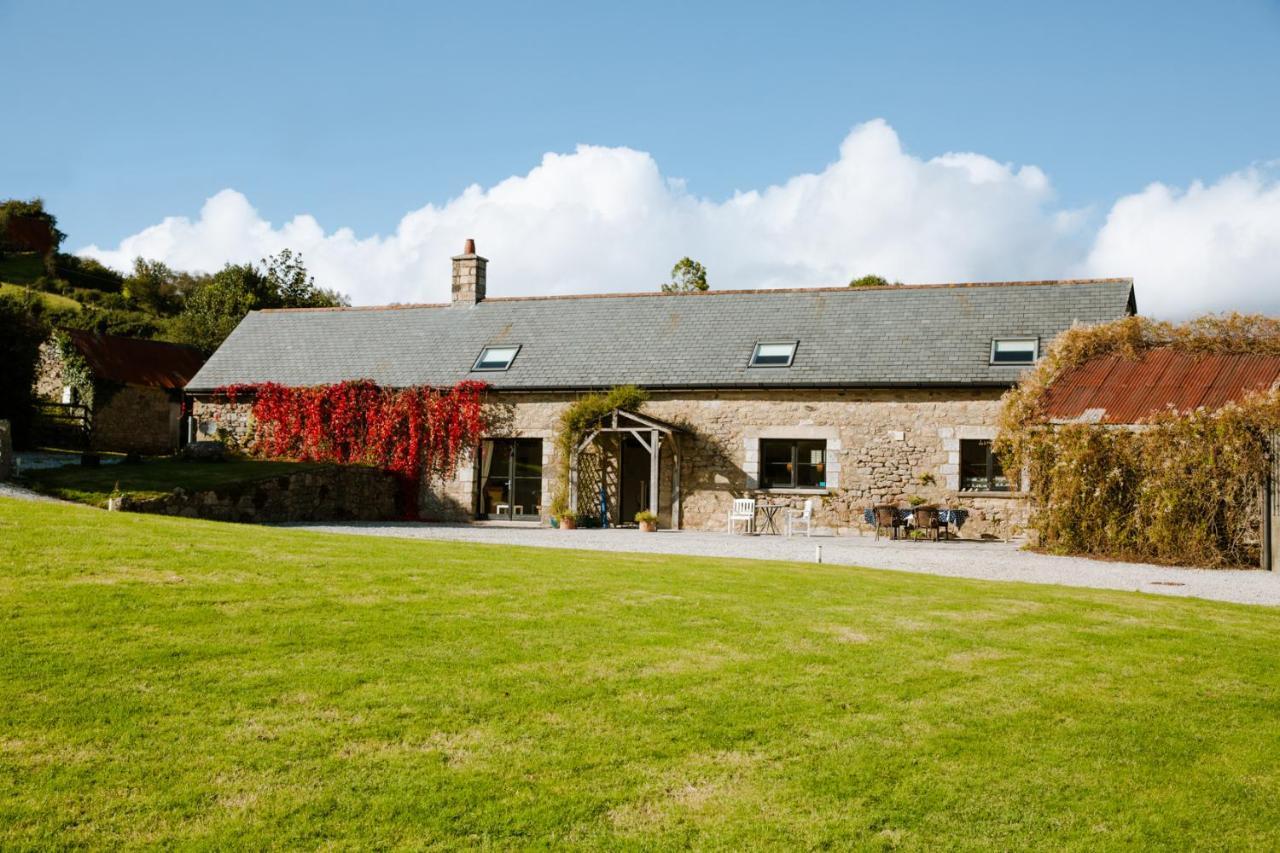 Higher Weddicott Barn Holiday Cottage - Self Catering แชกฟอร์ด ภายนอก รูปภาพ