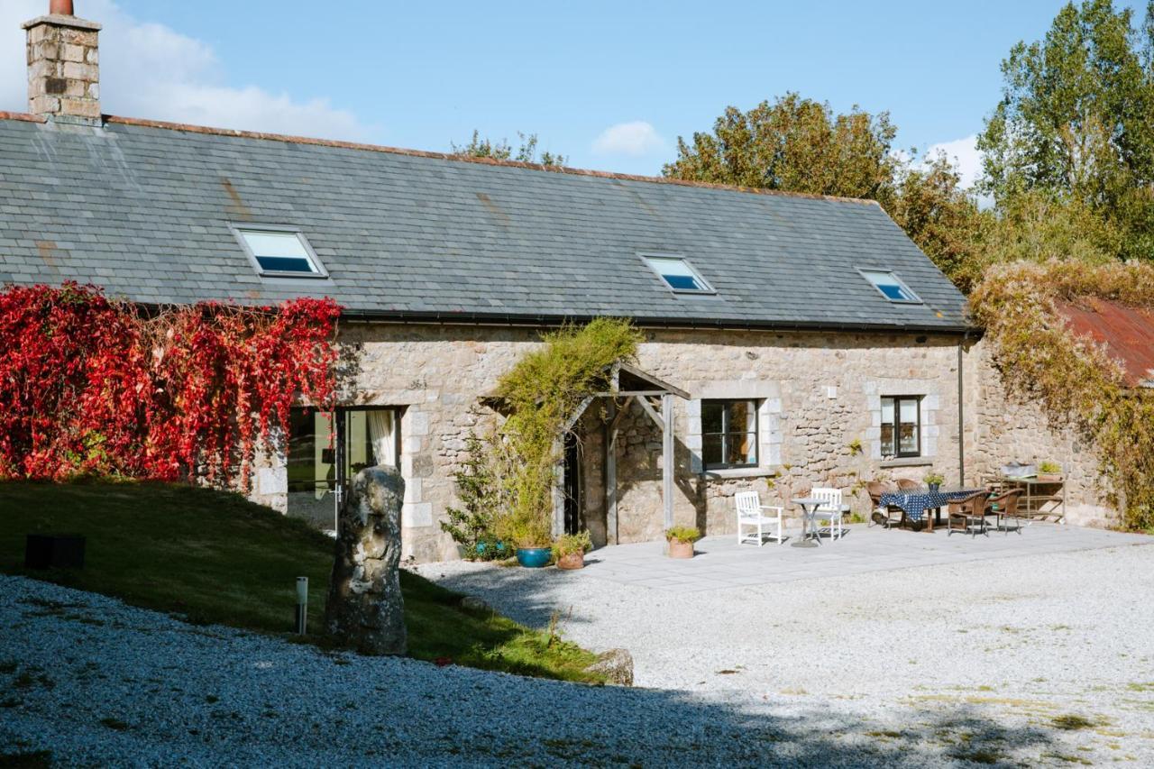 Higher Weddicott Barn Holiday Cottage - Self Catering แชกฟอร์ด ภายนอก รูปภาพ