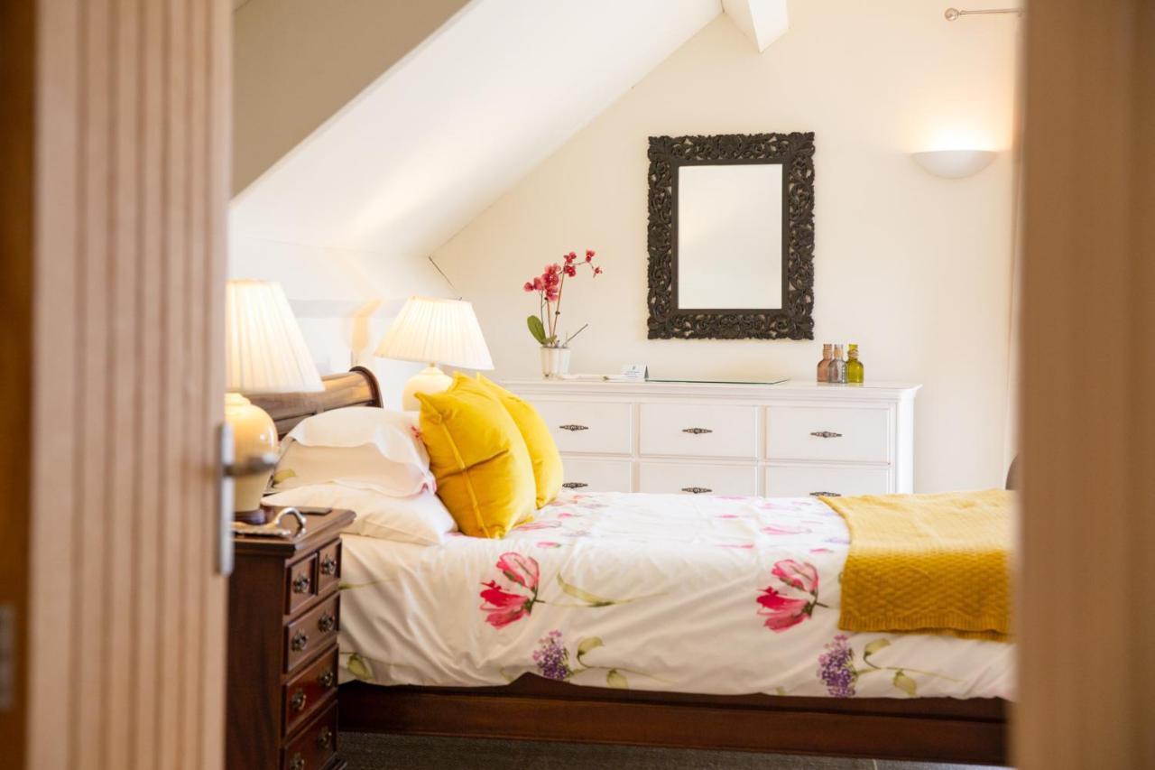 Higher Weddicott Barn Holiday Cottage - Self Catering แชกฟอร์ด ภายนอก รูปภาพ